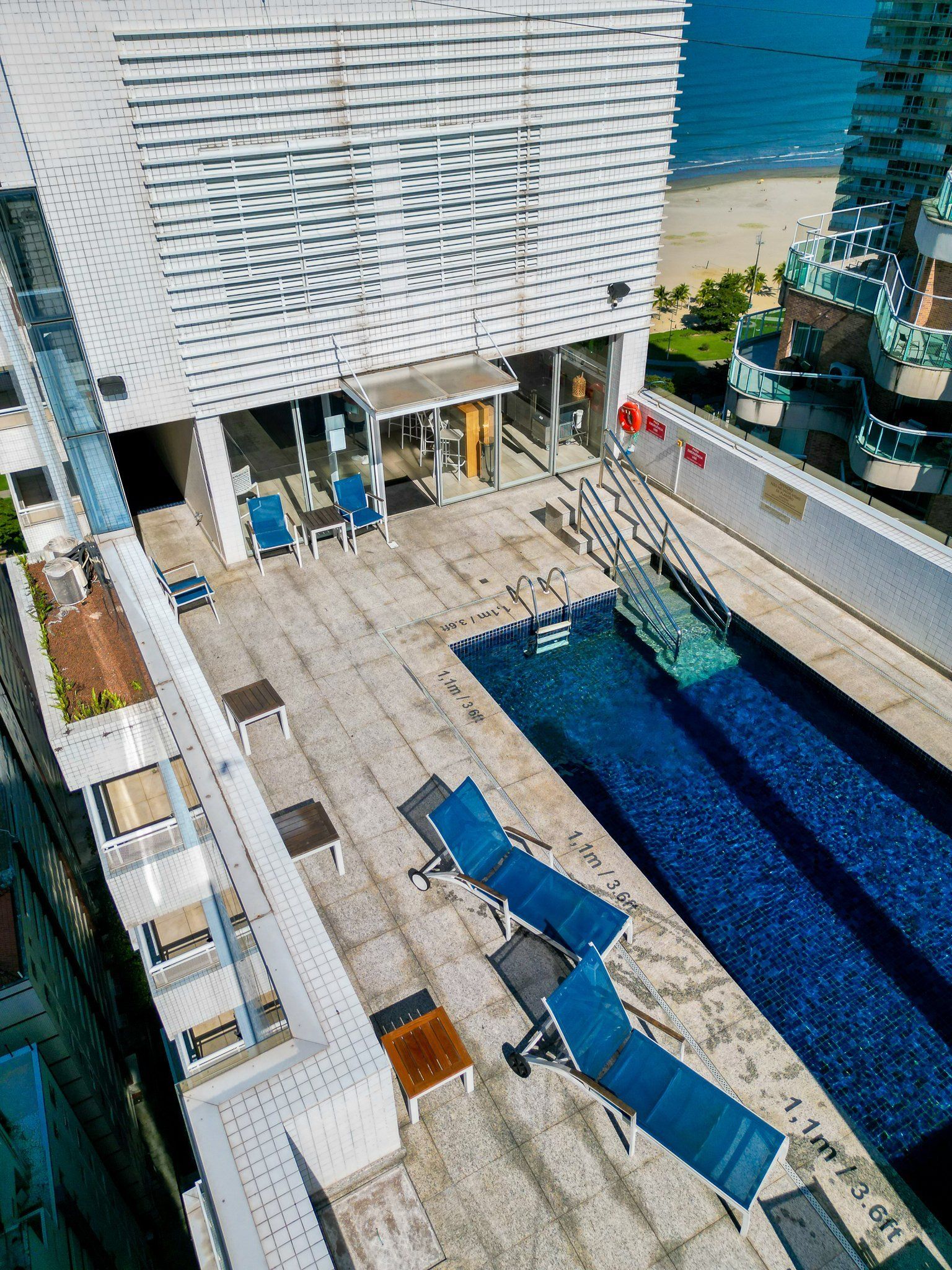 Helbor Stay Santos – Studio de 25m².