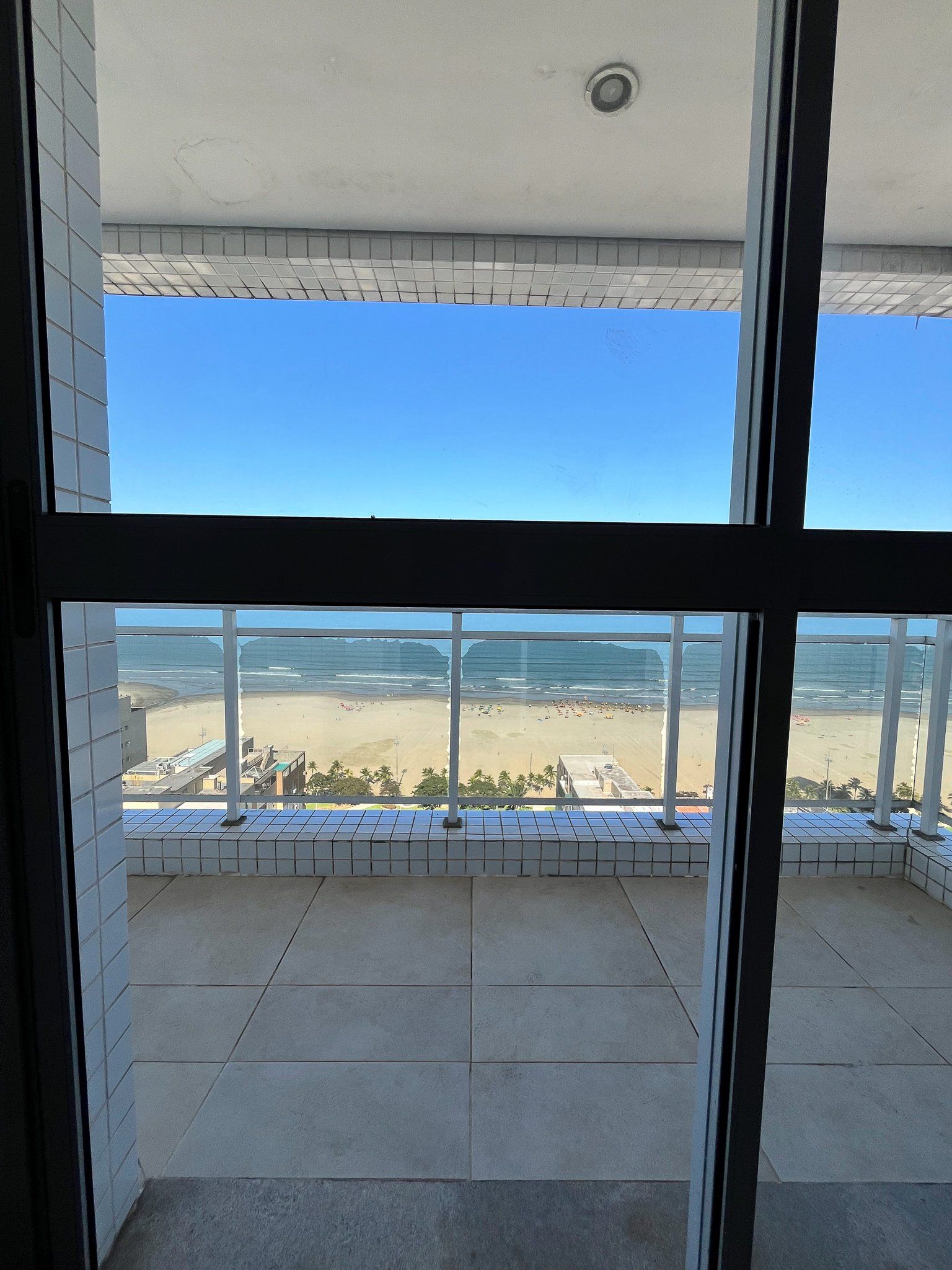 Helbor Stay Santos – Studio de 25m².