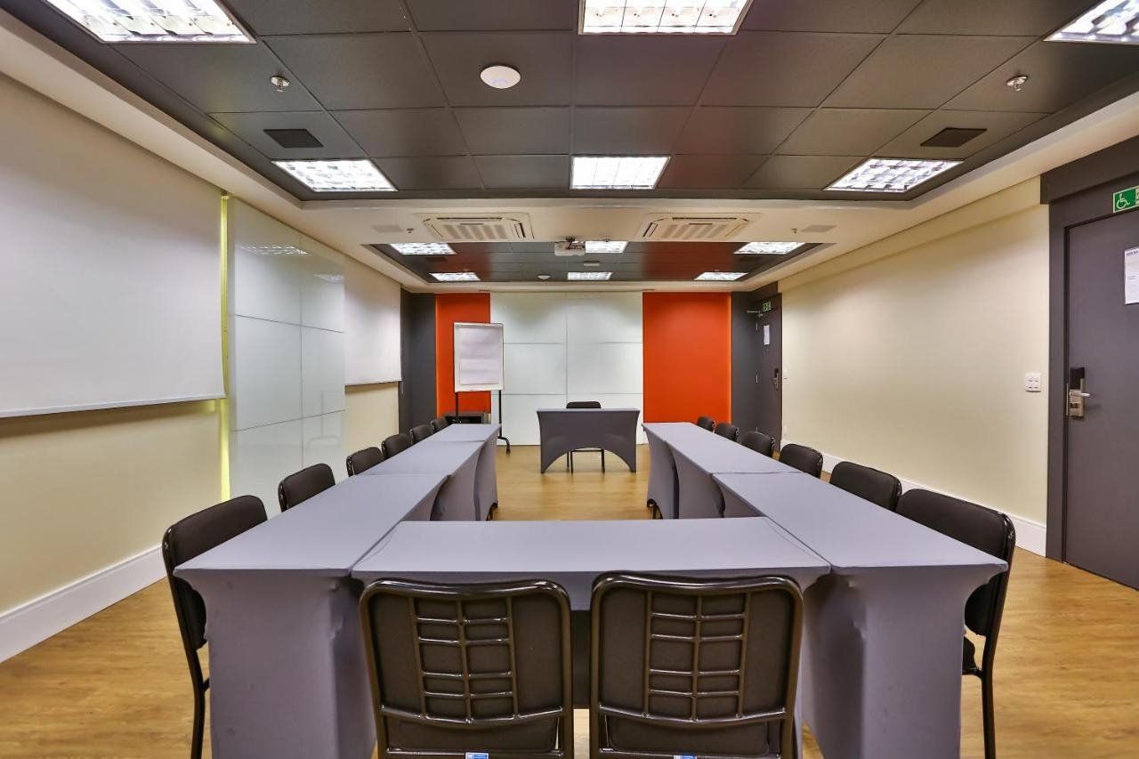 Helbor Stay Santos – Studio de 25m².