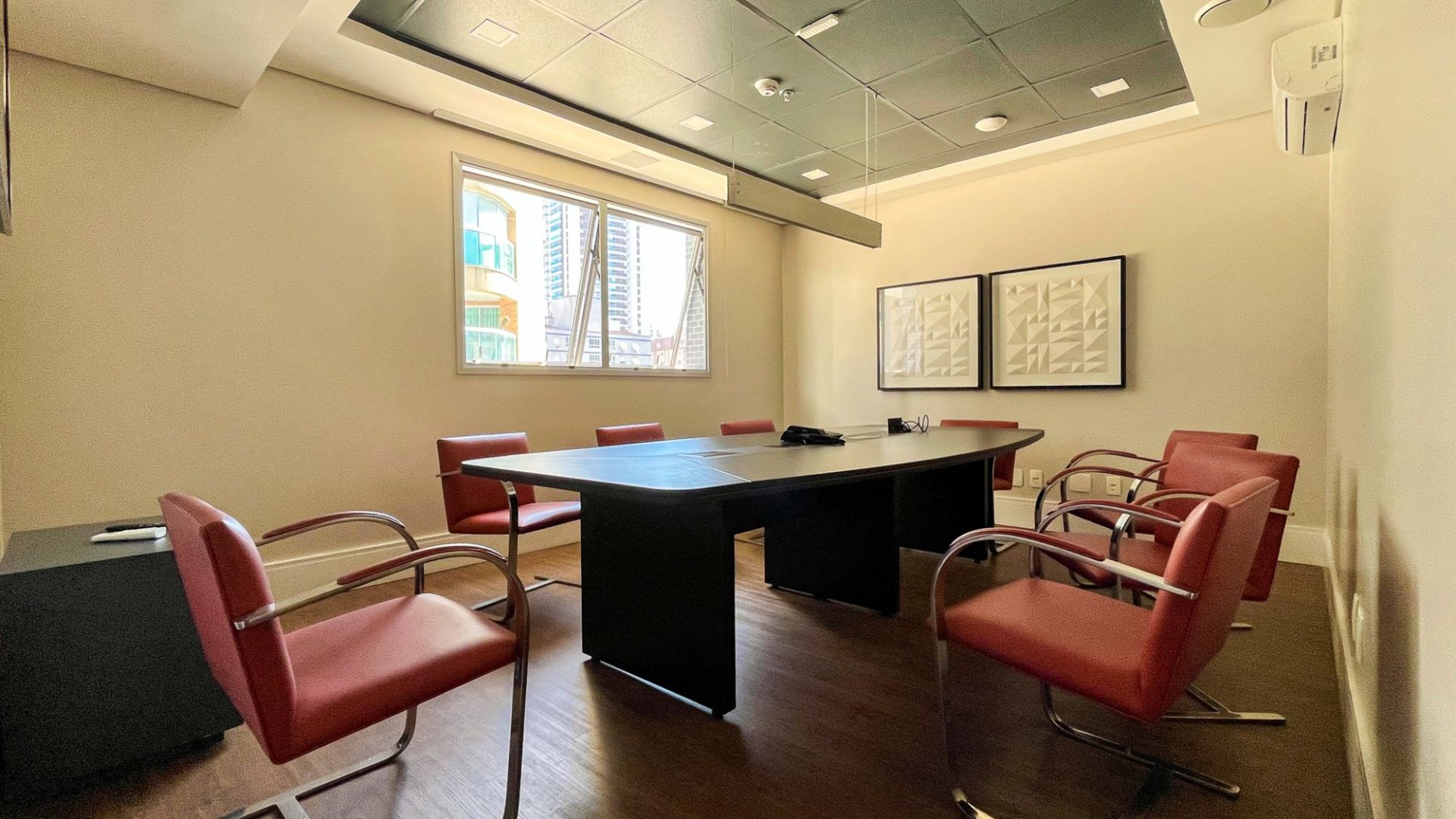 Helbor Stay Santos – Studio de 25m².